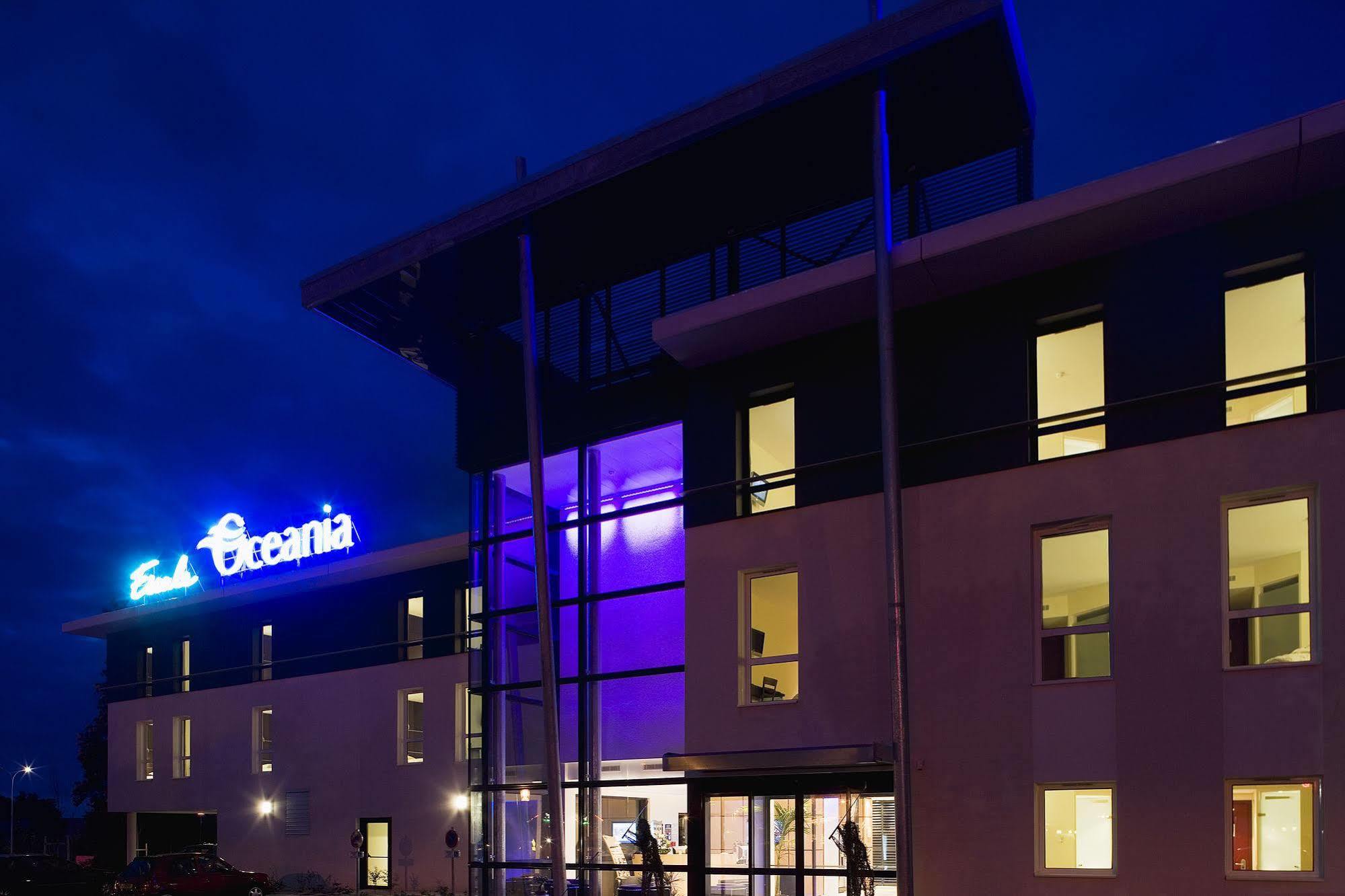 Escale Oceania Rennes Cap Malo Hotel La Meziere Kültér fotó